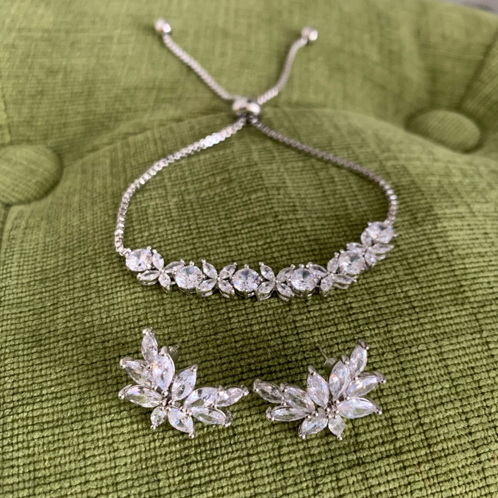 Crystal leaf bridal jewelry earring bracelet set